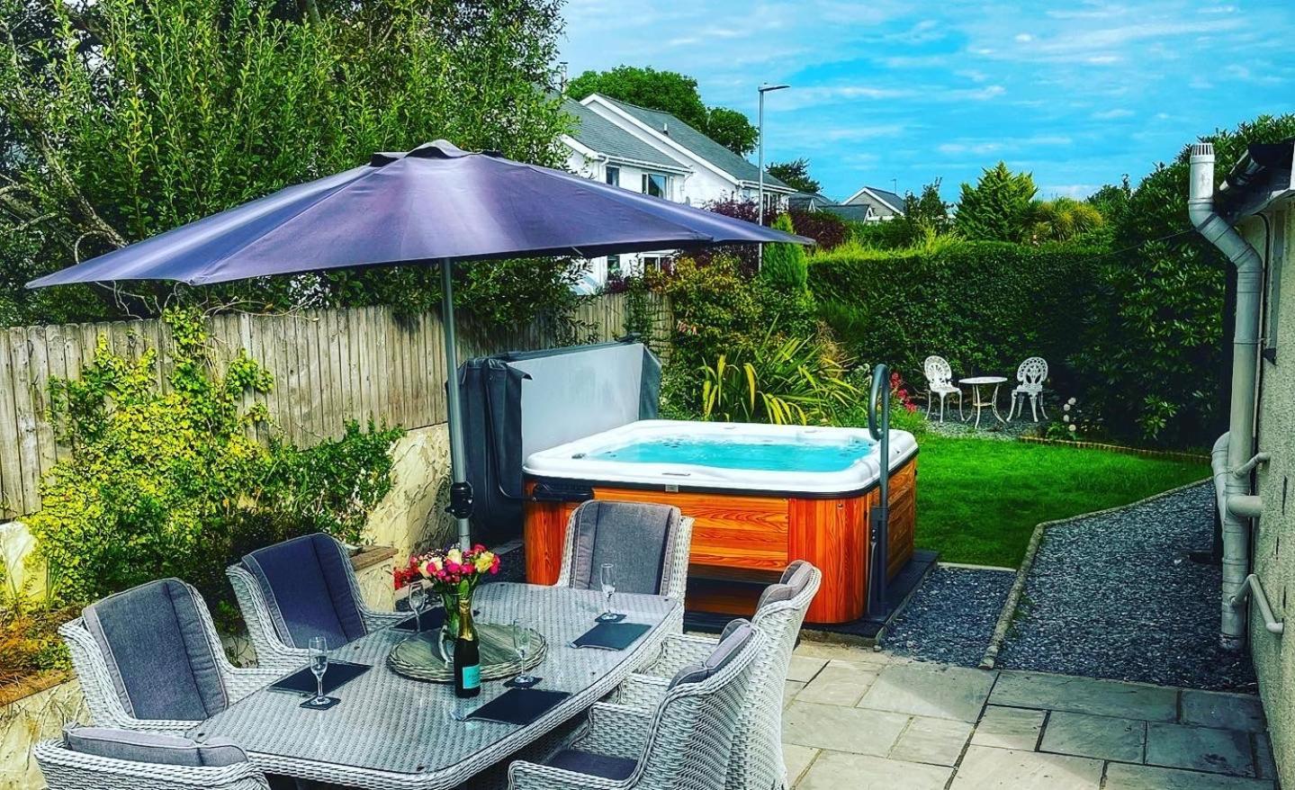Erwenni, Llanbedrog, Abersoch Near Beach And Pub With Hot Tub Extérieur photo